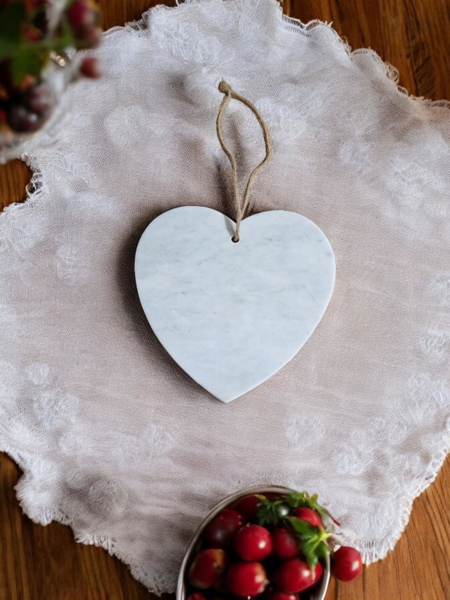 White Heart Chopping Board 24x26cm