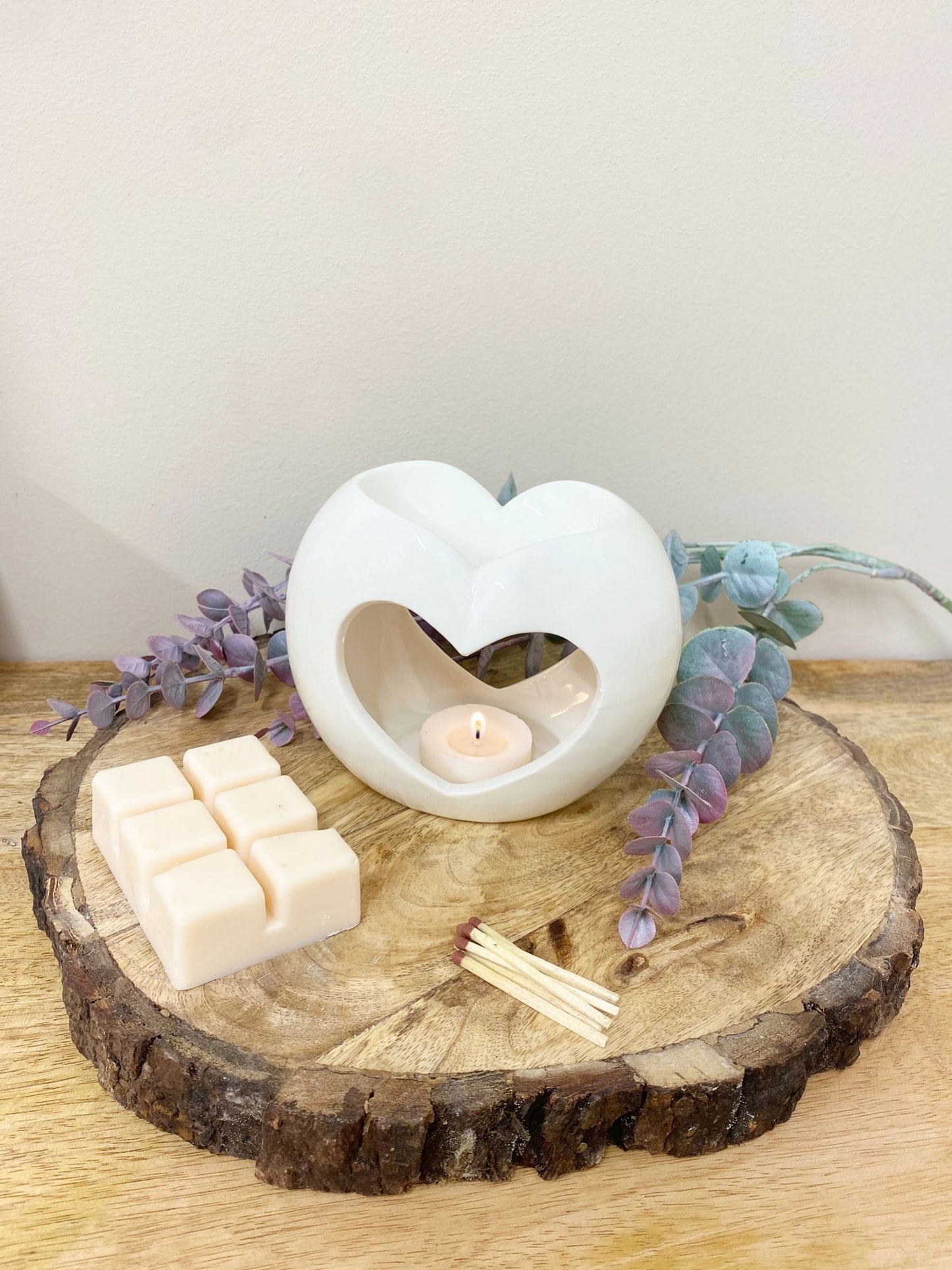 Pearl Heart Oil or Wax Warmer